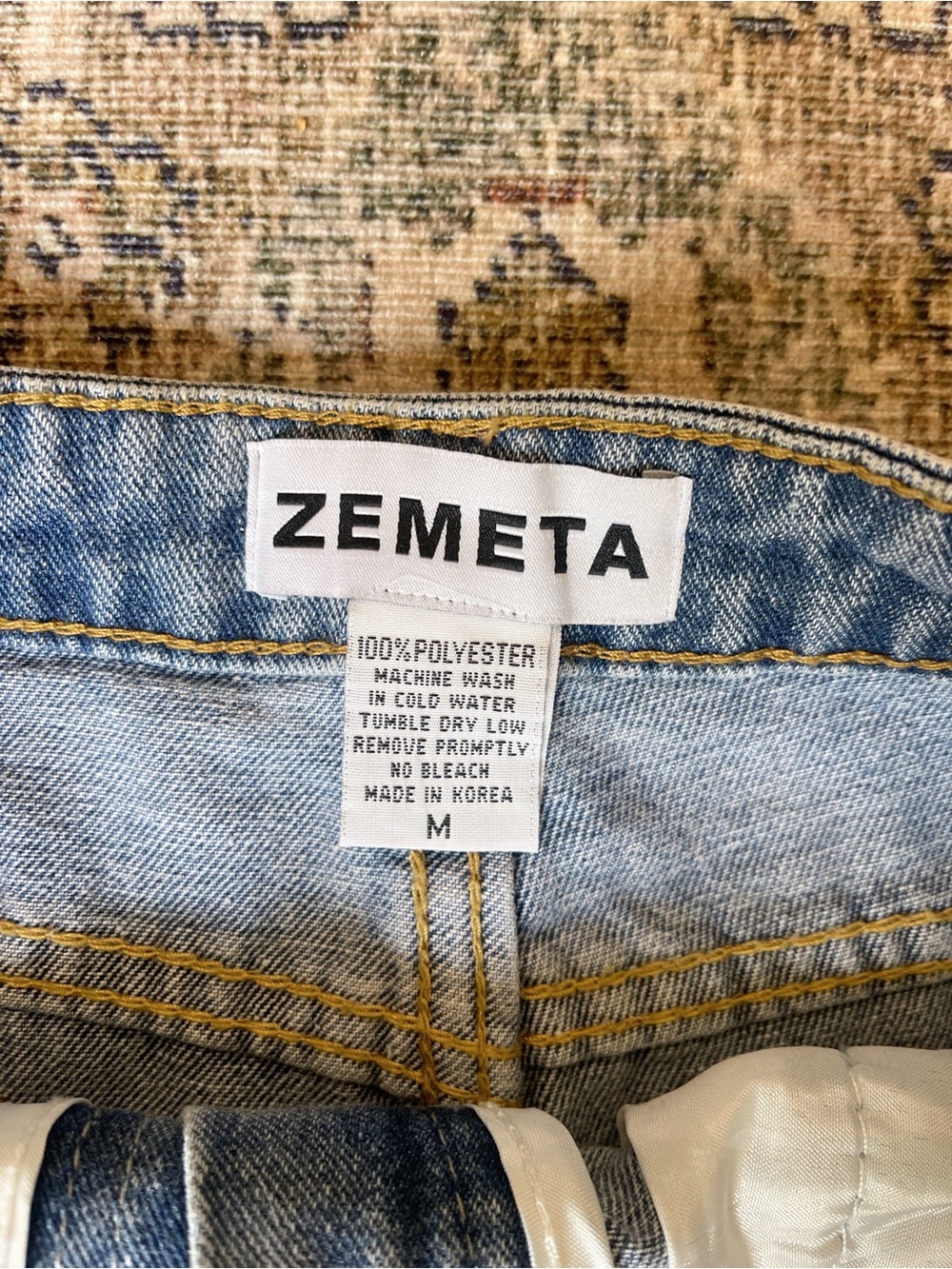 NWT 🏷️ Zemeta Distressed Denim Mini Skort in Blue - Picture 3 of 4